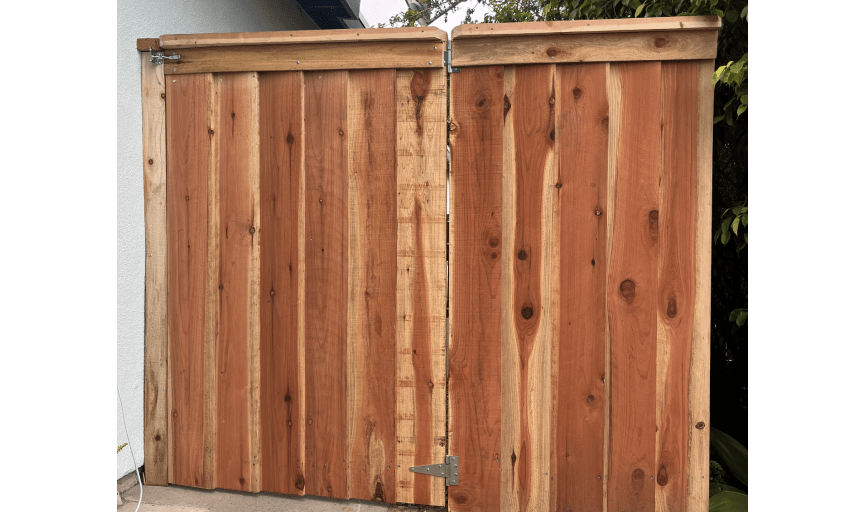 RHINO FENCE